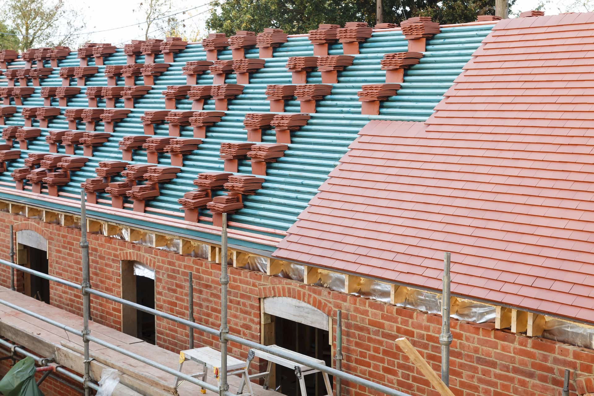 Tiled roofs near me Basingstoke